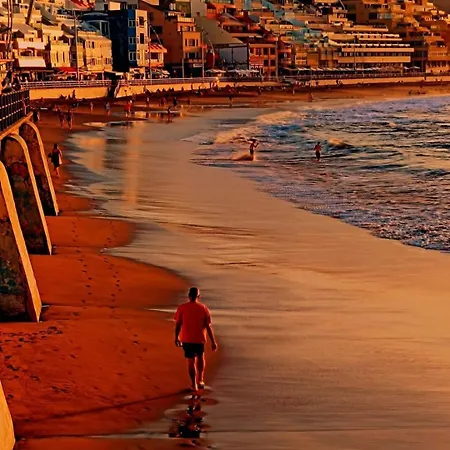 Eli Canteras Sunset 公寓 *